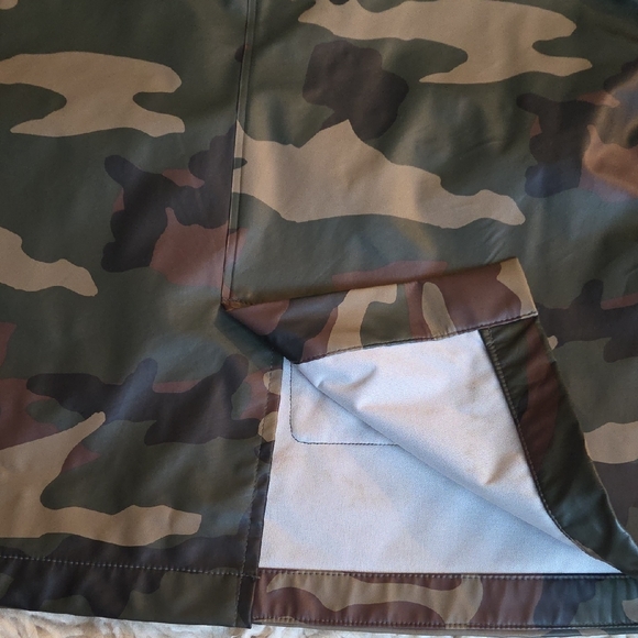 Hershel Camouflage Hooded Raincoat - Picture 11 of 16